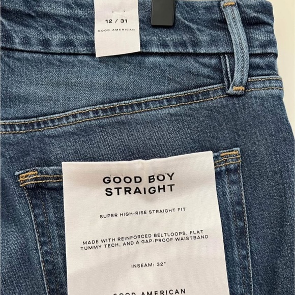 Good American Jeans - Picture 9 of 9